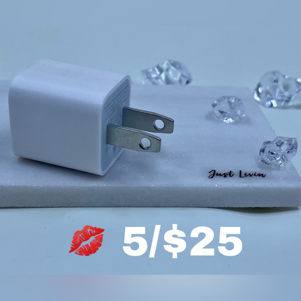 💋 Apple Brand USB Adapter